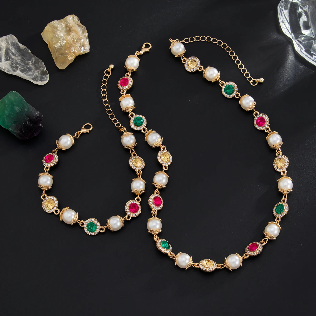 DÚO PERLAS CRISTALINAS (COLLAR + PULSERA GRATIS)